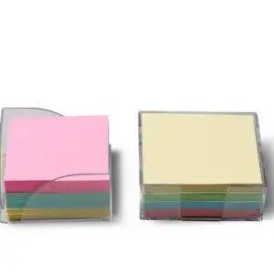 ממו בקופסת פלסטיק